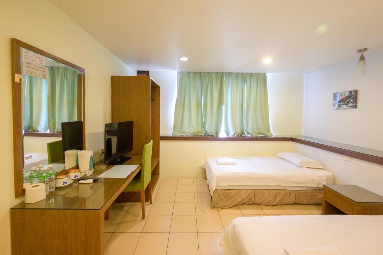 Uptown Hotel Kajang Exterior photo