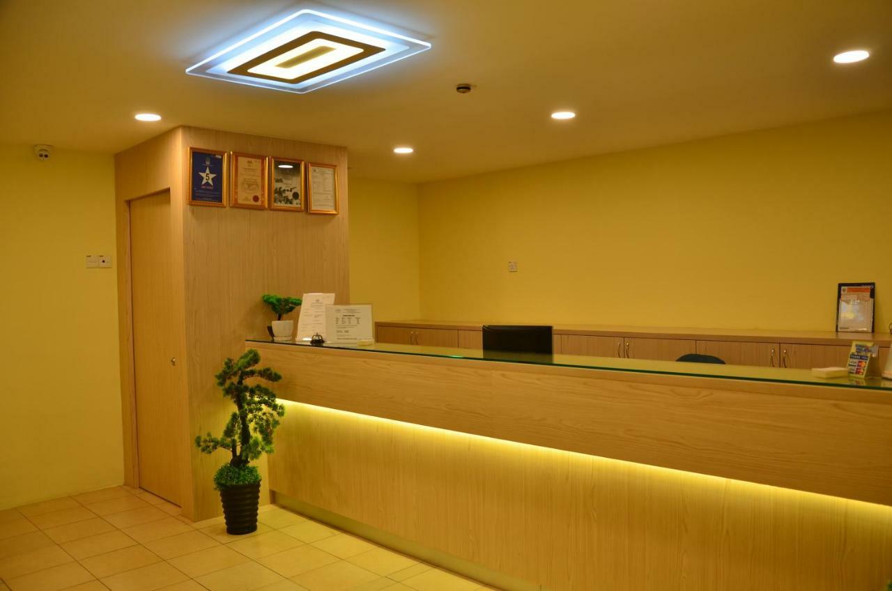 Uptown Hotel Kajang Exterior photo